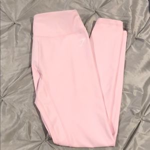 Gymshark dreamy leggings size small pink